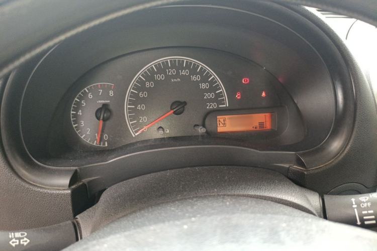 Used Nissan Sunny 2015 1.5XE CVT Comfort Edition Instrument Cluster
