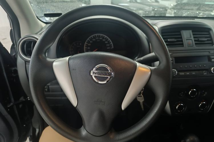 Used Nissan Sunny 2015 1.5XE CVT Comfort Edition Interior 2