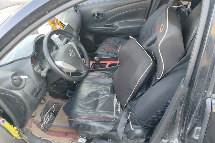Used Nissan Sunny 2015 1.5XE Manual Comfort Edition Left Front Seat