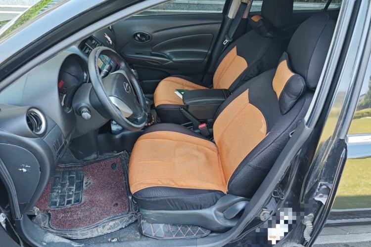 Used Nissan Sunny 2015 1.5XE Manual Comfort Edition Left Front Seat
