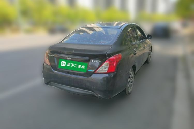 Used Nissan Sunny 2015 1.5XE Manual Elite Edition Rear Right 45 Deg