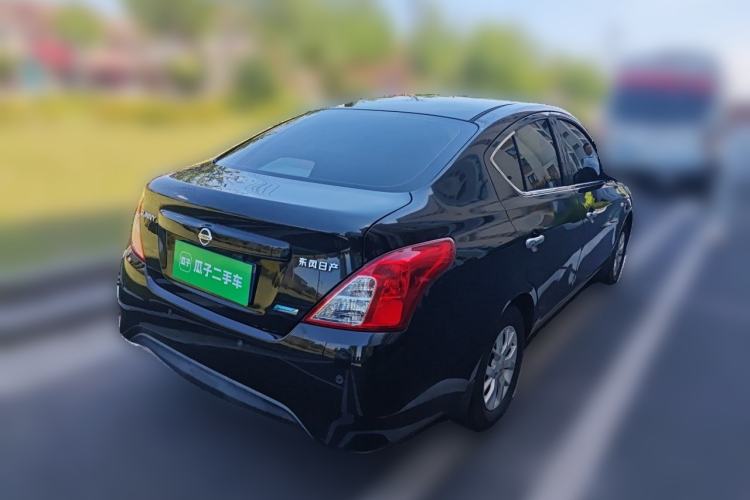 Used Nissan Sunny 2015 1.5XE Manual Comfort Edition Rear Right 45 Deg