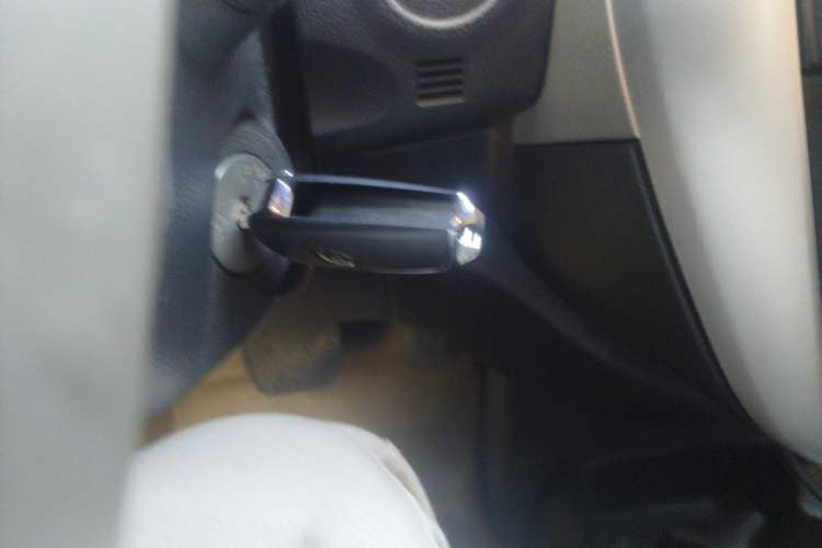 Used Nissan Sunny 2015 1.5XE CVT Comfort Edition Vehicle Key