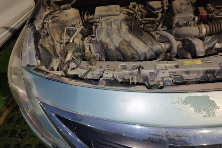 Used Nissan Sunny 2015 1.5XE Manual Comfort Edition Engine Bay Right