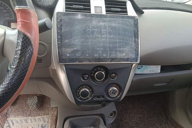 Used Nissan Sunny 2015 1.5XE Manual Comfort Edition Audio And AC Panel