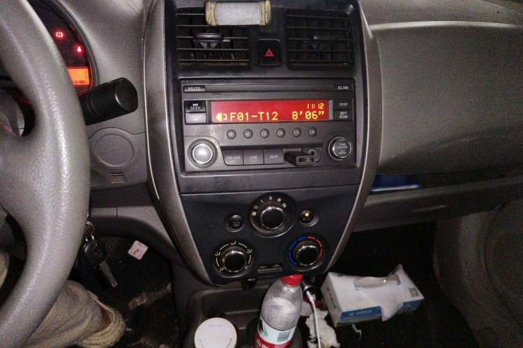 Used Nissan Sunny 2015 1.5XE Manual Comfort Edition Audio And AC Panel