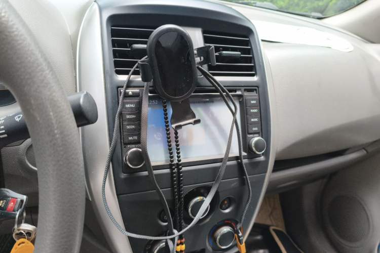 Used Nissan Sunny 2015 1.5XE Manual Comfort Edition Audio And AC Panel