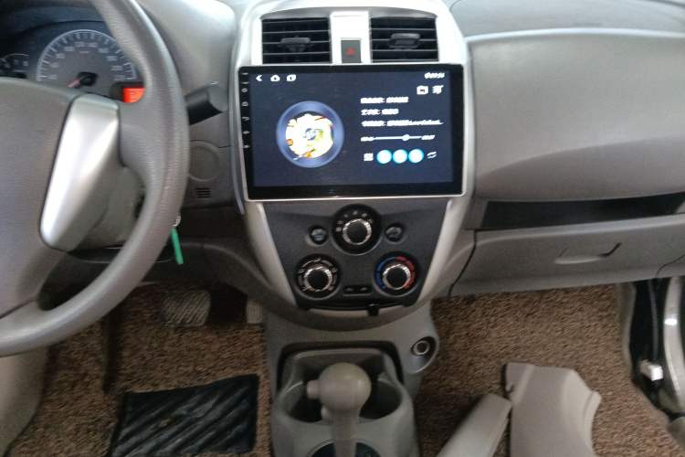 Used Nissan Sunny 2015 1.5XE CVT Comfort Edition Audio And AC Panel