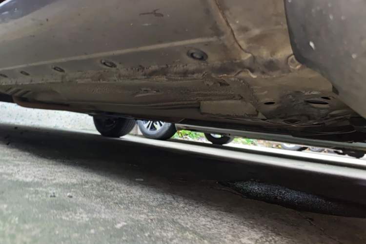 Used Nissan Sunny 2015 1.5XE Manual Comfort Edition Chassis Front Right
