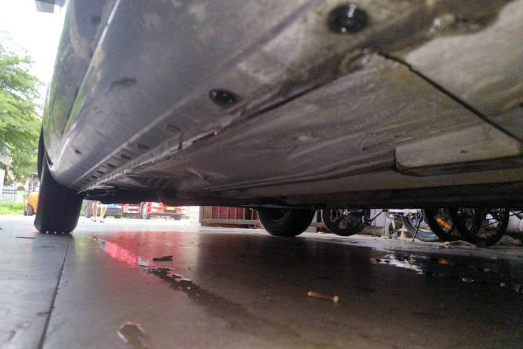 Used Nissan Sunny 2015 1.5XE Manual Comfort Edition Chassis Front Right