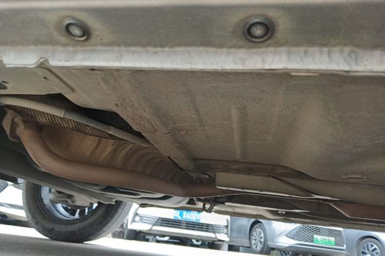 Used Nissan Sunny 2015 1.5XE Manual Comfort Edition Chassis Rear Right