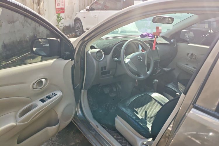 Used Nissan Sunny 2015 1.5XE CVT Comfort Edition Driver Seat