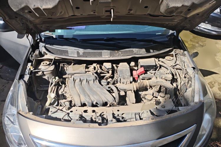 Used Nissan Sunny 2015 1.5XE CVT Comfort Edition Engine Bay