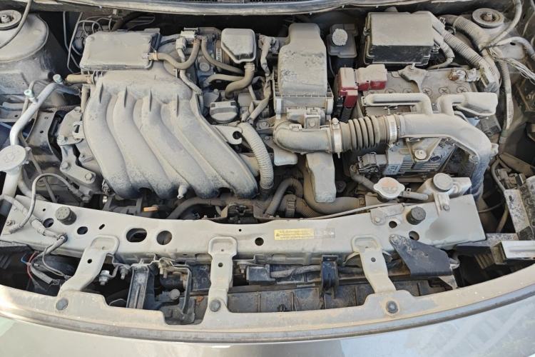 Used Nissan Sunny 2015 1.5XE CVT Comfort Edition Engine Bay