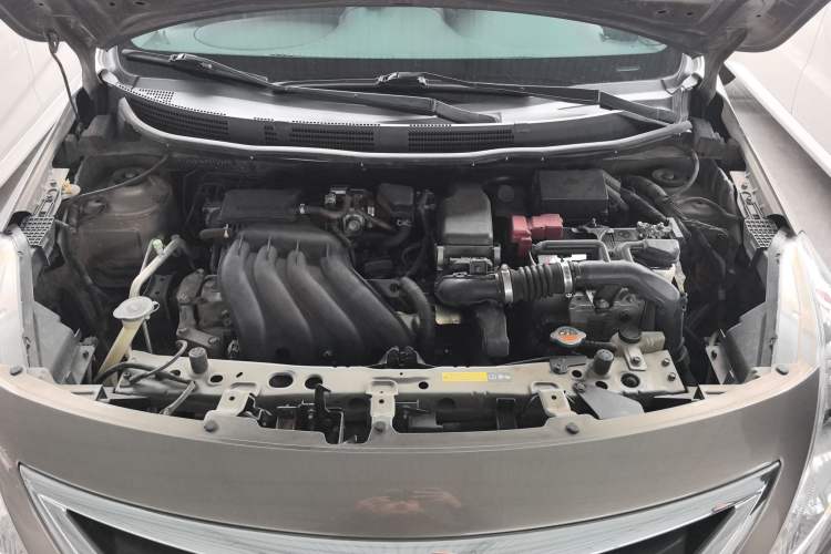 Used Nissan Sunny 2015 1.5XE CVT Comfort Edition Engine Bay