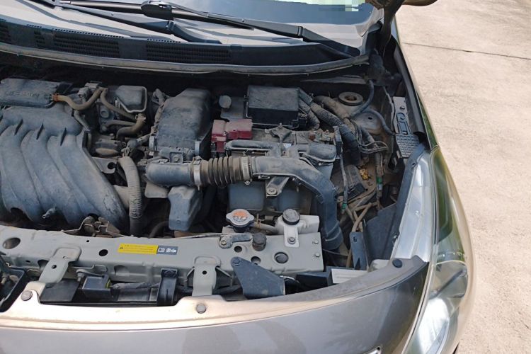 Used Nissan Sunny 2015 1.5XE Manual Comfort Edition Engine Bay Left