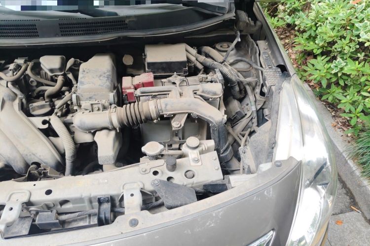 Used Nissan Sunny 2015 1.5XE Manual Comfort Edition Engine Bay Left