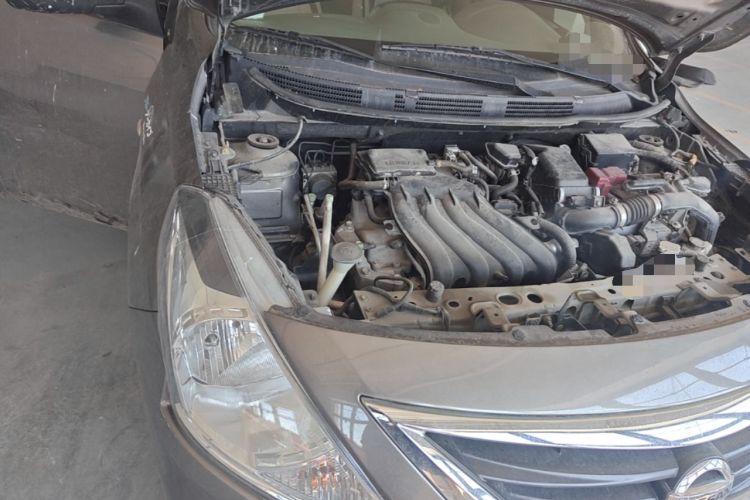 Used Nissan Sunny 2015 1.5XE CVT Master Edition Engine Bay Right