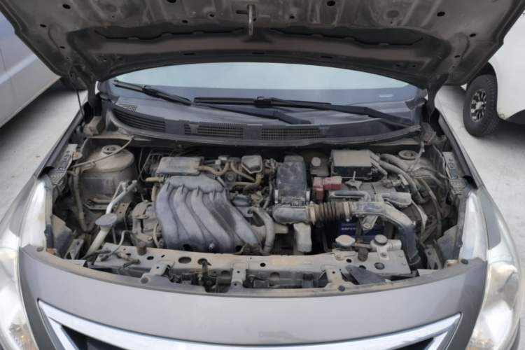 Used Nissan Sunny 2015 1.5XE Manual Comfort Edition Engine Bay