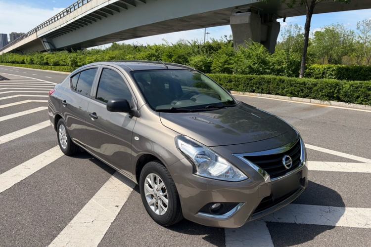 Used Nissan Sunny 2015 1.5XE CVT Comfort Edition Exterior 2