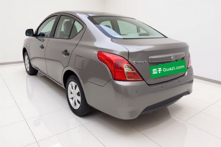 Used Nissan Sunny 2015 1.5XE CVT Comfort Edition Exterior 2