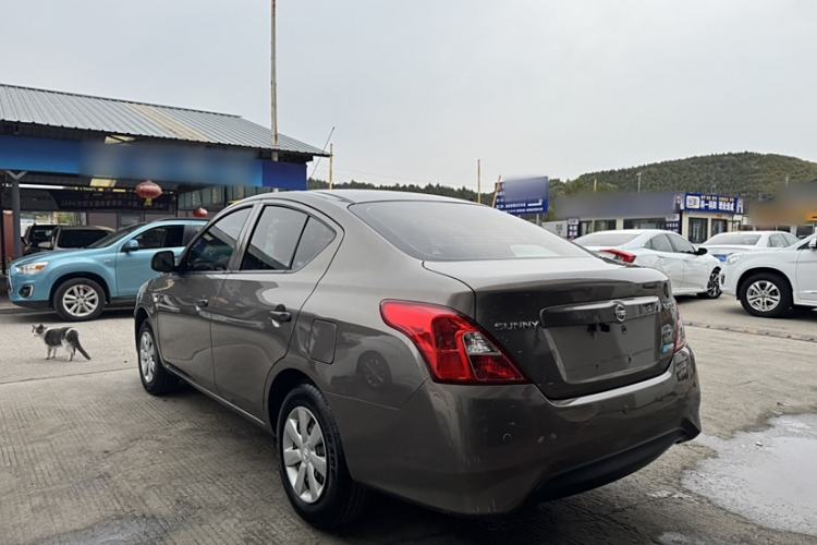 Used Nissan Sunny 2015 1.5XE CVT Comfort Edition Exterior 3