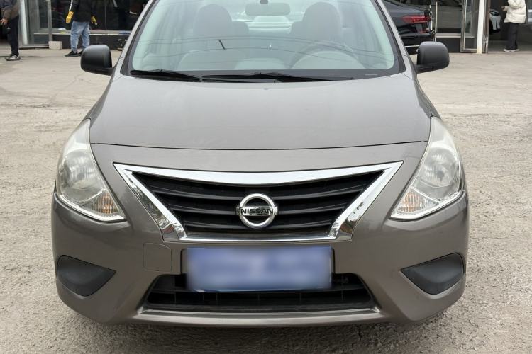 Used Nissan Sunny 2015 1.5XE Manual Comfort Edition Exterior 5