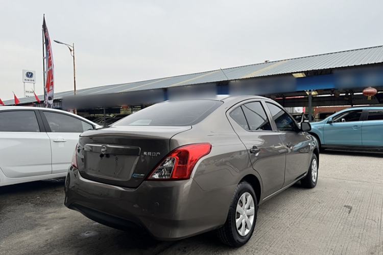 Used Nissan Sunny 2015 1.5XE CVT Comfort Edition Exterior 5