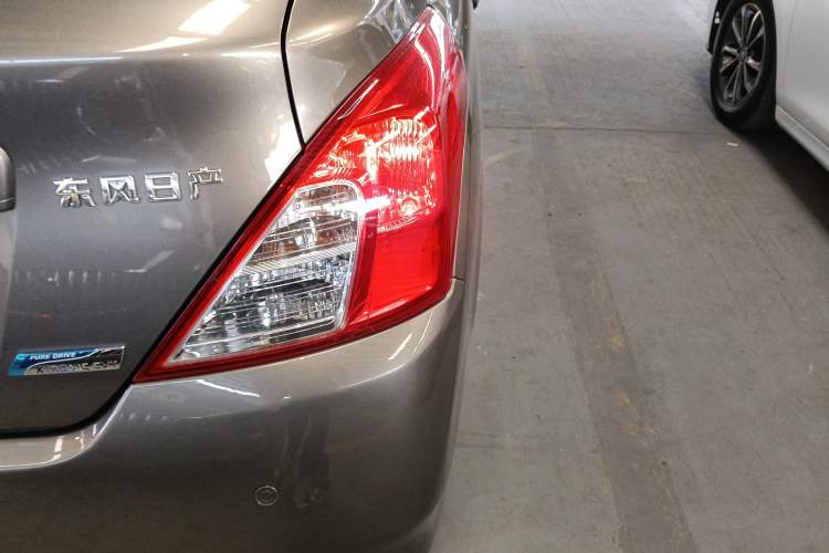 Used Nissan Sunny 2015 1.5XE CVT Comfort Edition Exterior 6