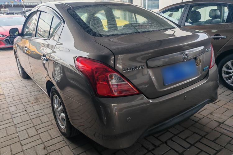 Used Nissan Sunny 2015 1.5XE CVT Master Edition Exterior 7