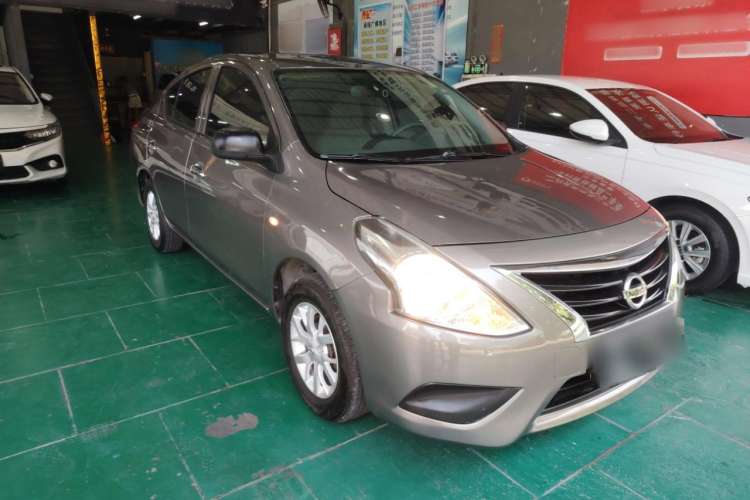 Used Nissan Sunny 2015 1.5XE CVT Elite Edition Front Right 45 Deg