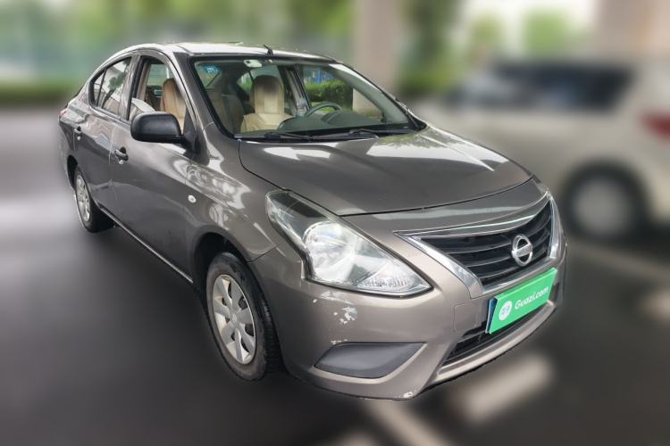 Used Nissan Sunny 2015 1.5XE CVT Comfort Edition Front Right 45 Deg
