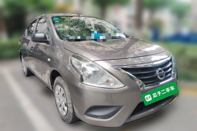 Used Nissan Sunny 2015 1.5XE Manual Comfort Edition Front Right 45 Deg