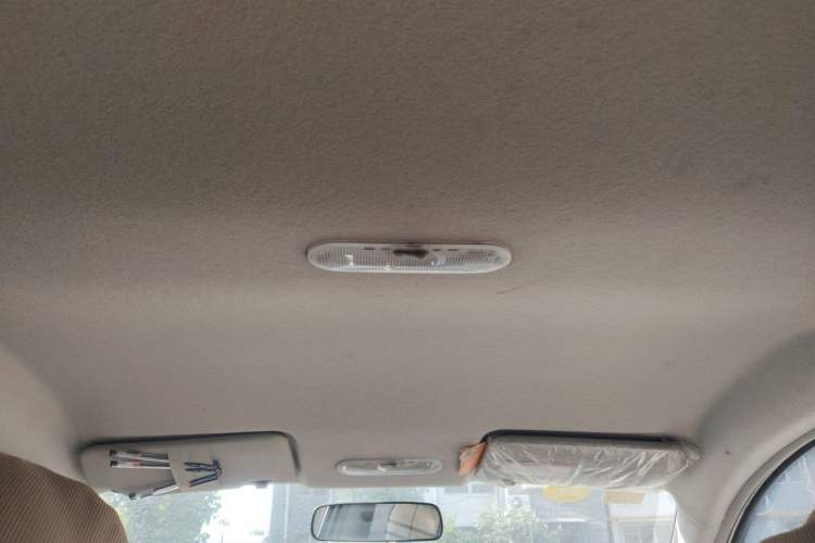 Used Nissan Sunny 2015 1.5XE Manual Elite Edition Headliner