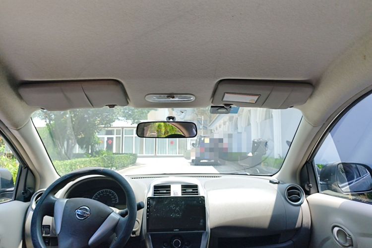 Used Nissan Sunny 2015 1.5XE Manual Comfort Edition Headliner