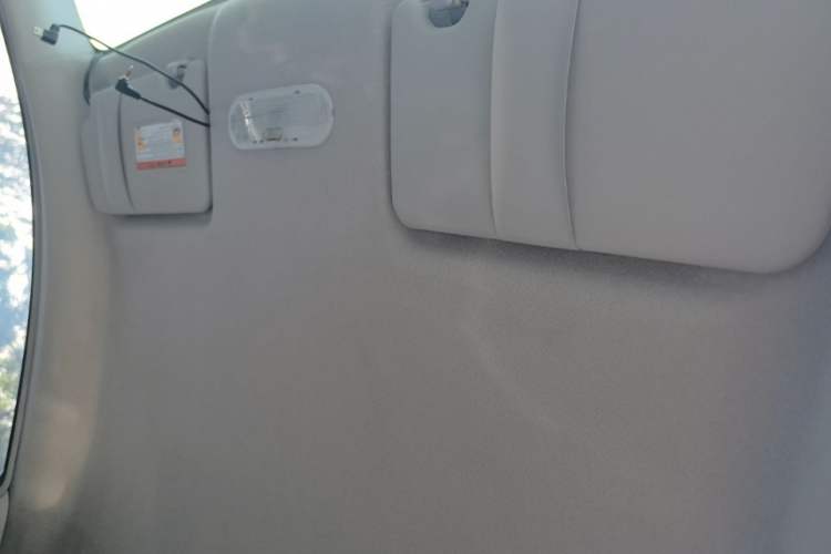 Used Nissan Sunny 2015 1.5XE Manual Comfort Edition Headliner