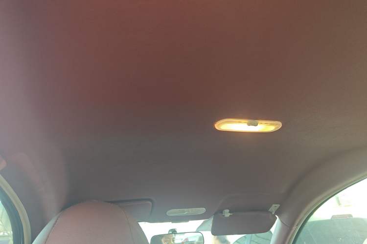 Used Nissan Sunny 2015 1.5XE Manual Comfort Edition Headliner