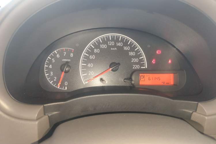 Used Nissan Sunny 2015 1.5XE CVT Comfort Edition Instrument Cluster