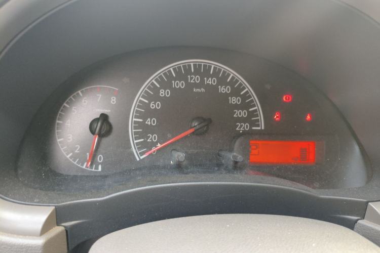 Used Nissan Sunny 2015 1.5XE CVT Comfort Edition Instrument Cluster