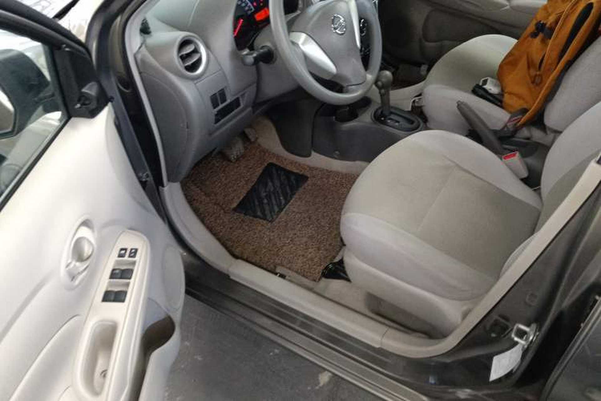 Used Nissan Sunny 2015 1.5XE CVT Comfort Edition Interior 3