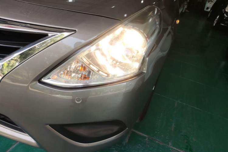 Used Nissan Sunny 2015 1.5XE CVT Elite Edition Left Front Headlight