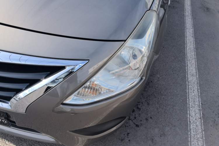 Used Nissan Sunny 2015 1.5XE Manual Comfort Edition Left Front Headlight