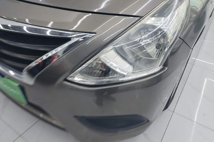 Used Nissan Sunny 2015 1.5XE CVT Comfort Edition Left Front Headlight