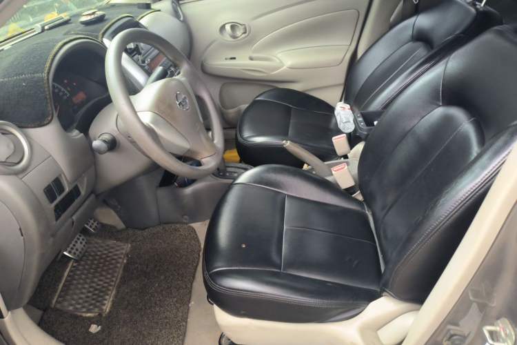 Used Nissan Sunny 2015 1.5XE CVT Comfort Edition Left Front Seat