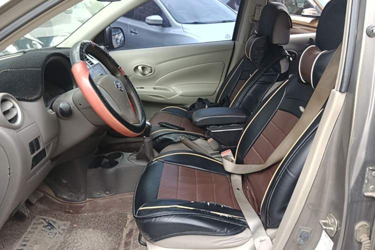 Used Nissan Sunny 2015 1.5XE Manual Comfort Edition Left Front Seat