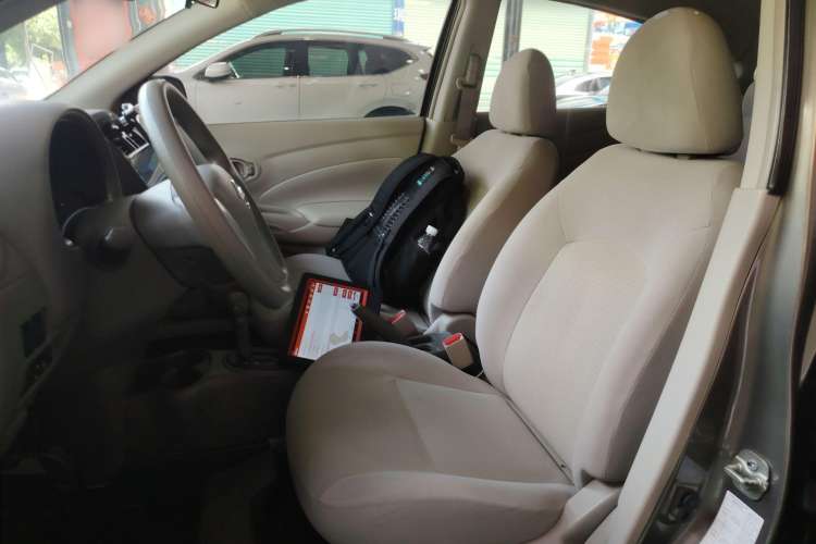 Used Nissan Sunny 2015 1.5XE CVT Elite Edition Left Front Seat