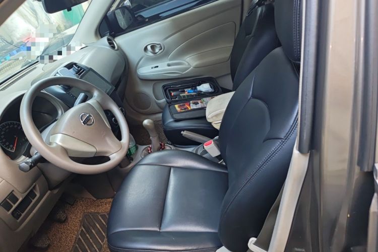 Used Nissan Sunny 2015 1.5XE Manual Comfort Edition Left Front Seat