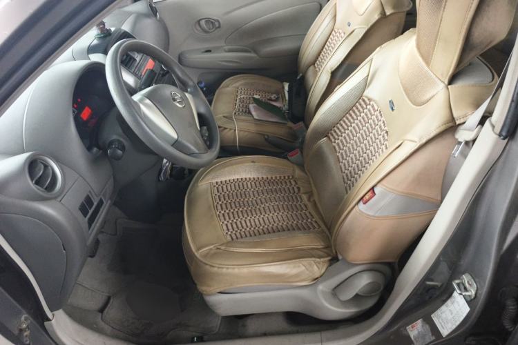 Used Nissan Sunny 2015 1.5XE CVT Comfort Edition Left Front Seat