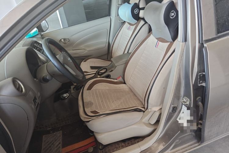 Used Nissan Sunny 2015 1.5XE CVT Master Edition Left Front Seat