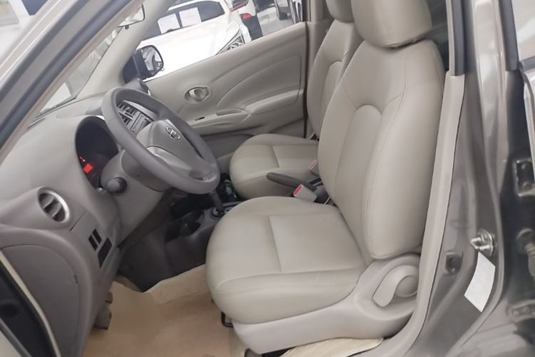 Used Nissan Sunny 2015 1.5XE CVT Comfort Edition Left Front Seat